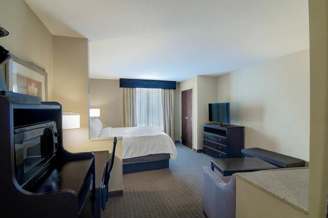 Comfort Suites Mobile-South Alabama University Area Bagian luar foto