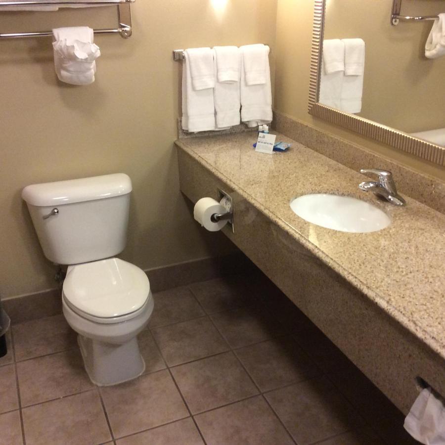 Comfort Suites Mobile-South Alabama University Area Bagian luar foto