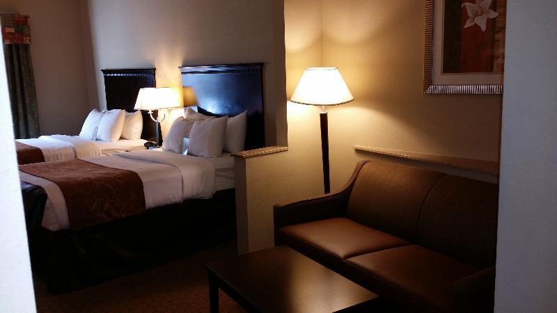 Comfort Suites Mobile-South Alabama University Area Bagian luar foto