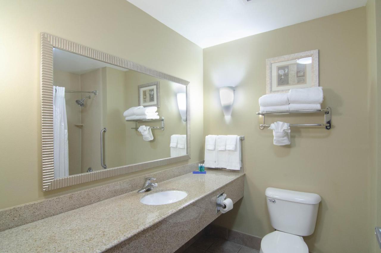 Comfort Suites Mobile-South Alabama University Area Bagian luar foto
